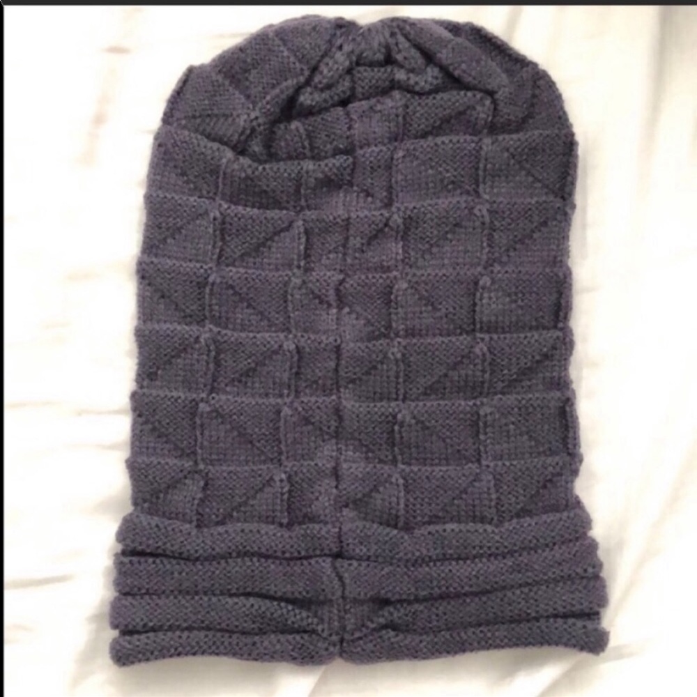 LAST 1!!!!!!!!!! Grey Slouchy Beanie Hat - Picture 3 of 3